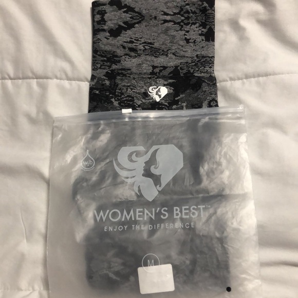 ♦️SOLD♦️Camo leggings by Women’s best sz. medium - Picture 6 of 7